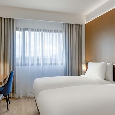 Ac Hotel By Marriott Saint-Julien-En-Genevois Exterior photo
